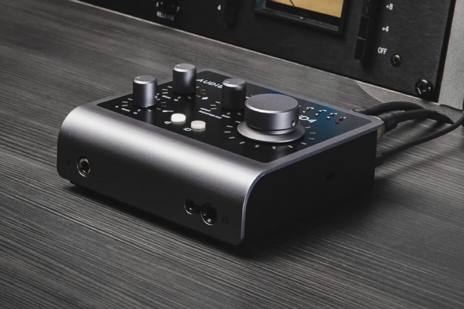 Les meilleures interfaces audio pour le podcast (2025)